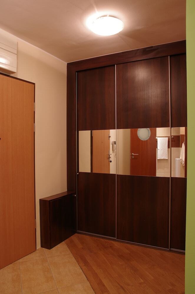 Szucha Apartments