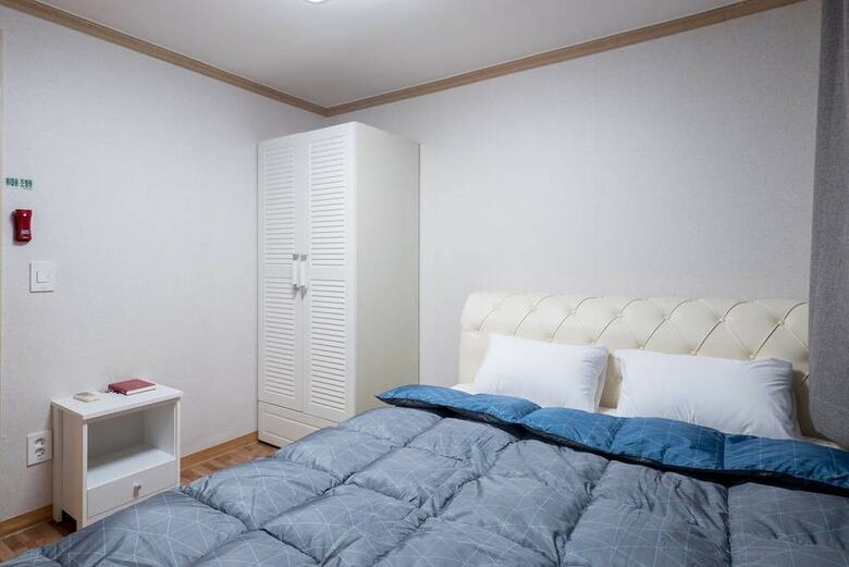 Hostal Guesthouse Ryuga - Hostel