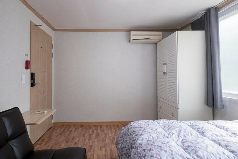 Hostal Guesthouse Ryuga - Hostel