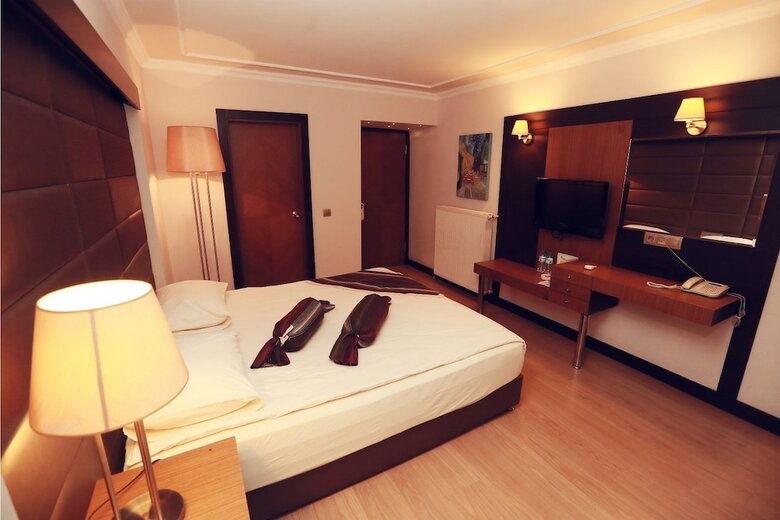 Damcilar Hotel