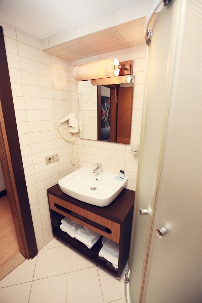 Damcilar Hotel