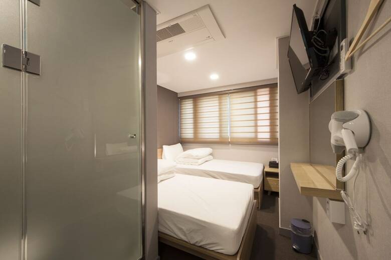 Hotel Blue Mountain Myeongdong