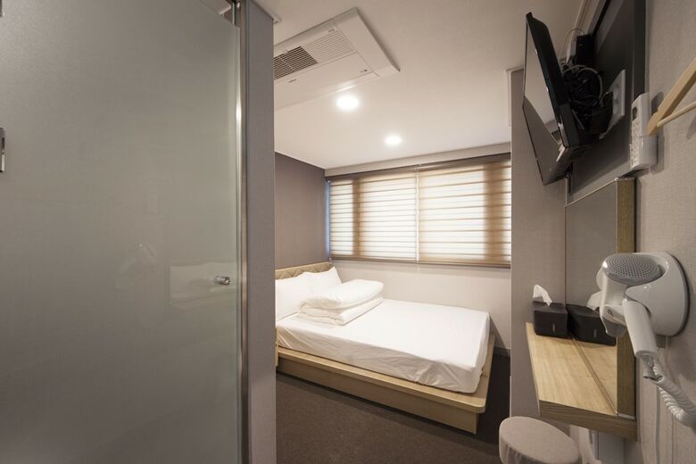 Hotel Blue Mountain Myeongdong