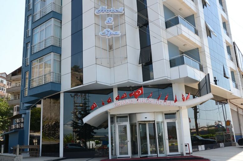 Grand Ahos Hotel & Spa