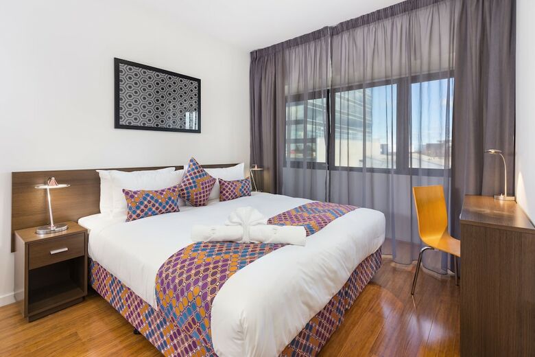 Aparthotel City Edge Dandenong Apartment Hotel