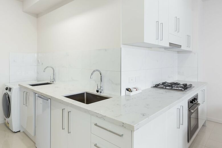 Aparthotel City Edge Dandenong Apartment Hotel