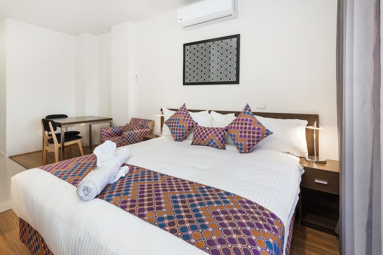 Aparthotel City Edge Dandenong Apartment Hotel