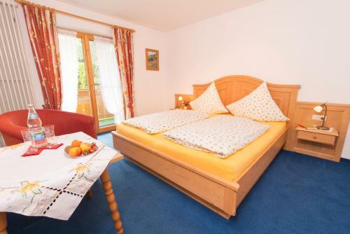 Hostal G�stehaus Schmid