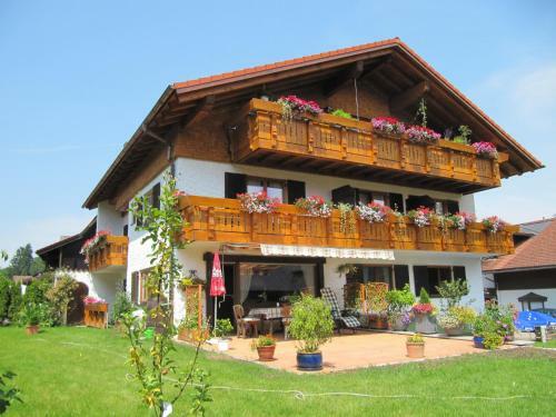 Hostal G�stehaus Schmid