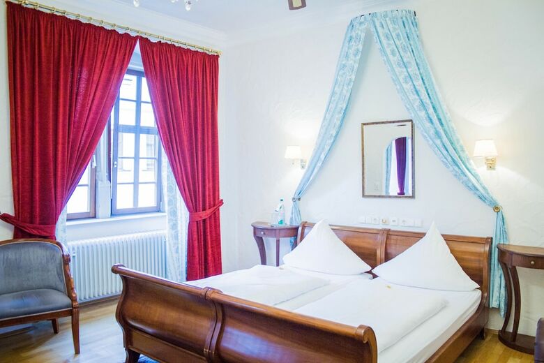 Hotel Vier Jahreszeiten