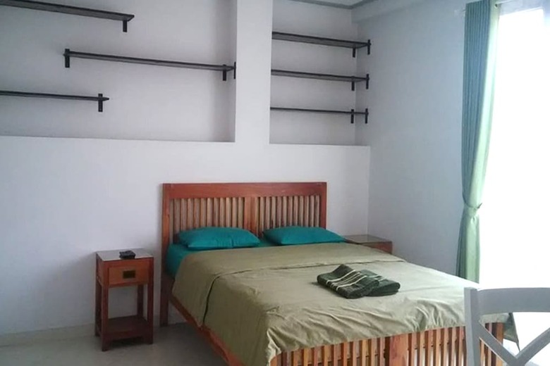 Hotel Urbanest Inn House Tb Simatupang