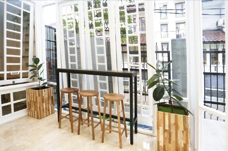 Hotel Urbanest Inn House Tb Simatupang