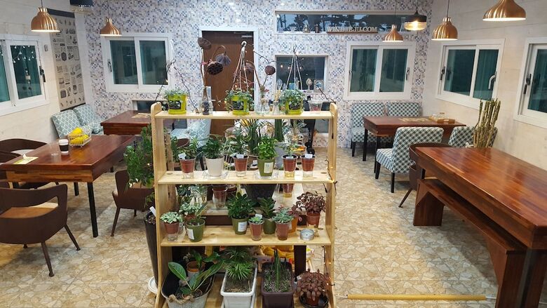 Wind Jeju Cafe & Pension