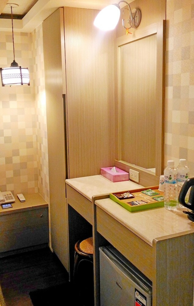 Yachuan Hotel