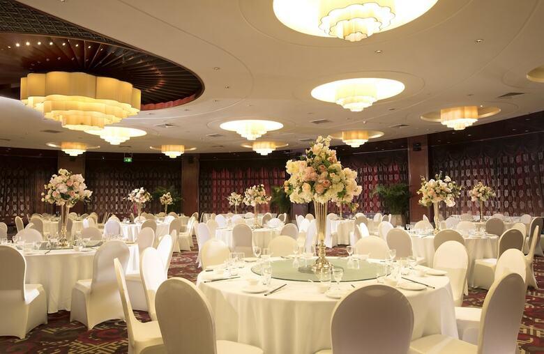 Ovation Seven-cultivation Hotel