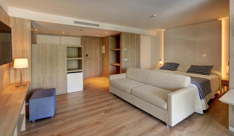 Hotel Hipotels Bahia Cala Millor
