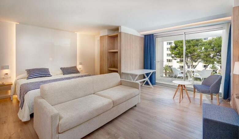 Hotel Hipotels Bahia Cala Millor