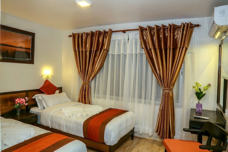 Hotel Himalayan Oasis