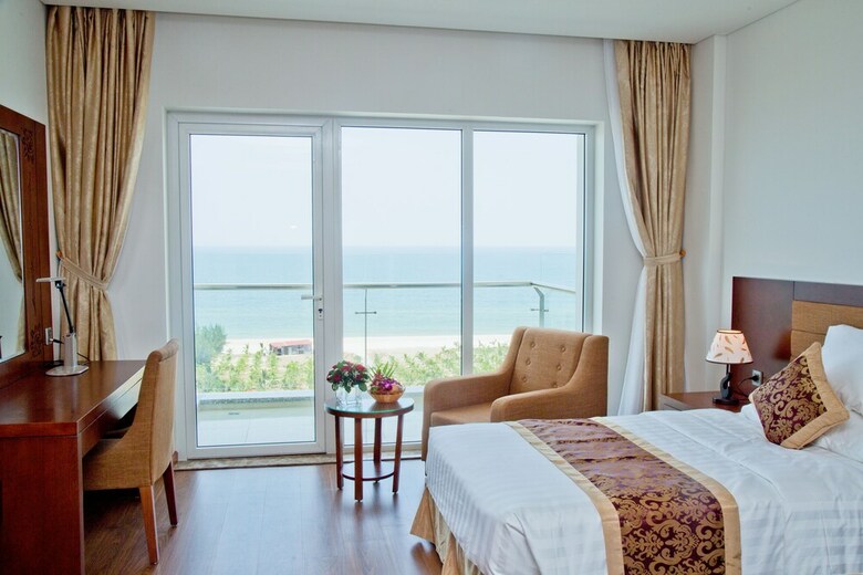 Gold Coast Hotel Resort & Spa
