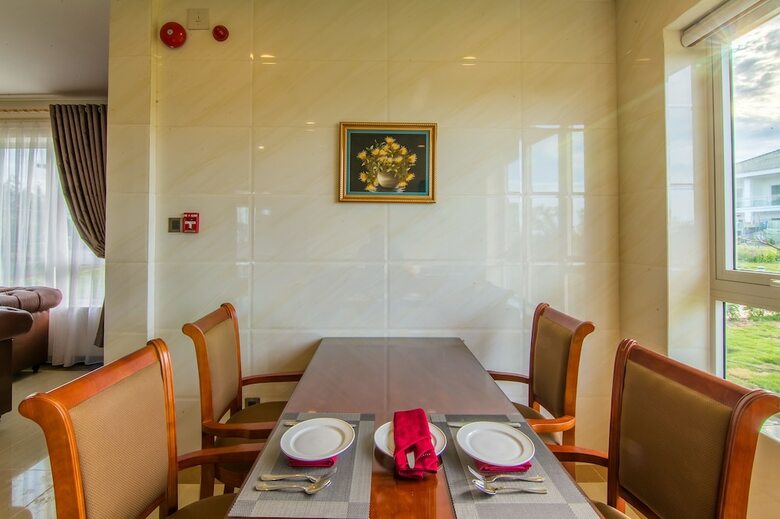 Gold Coast Hotel Resort & Spa