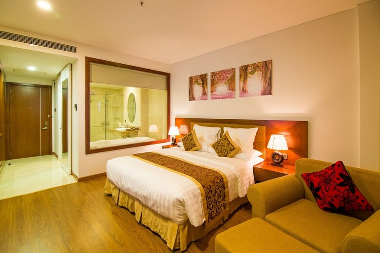 Gold Coast Hotel Resort & Spa