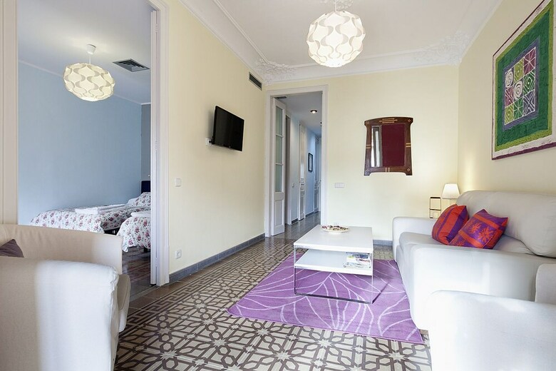 Apartamentos Rambla Paris