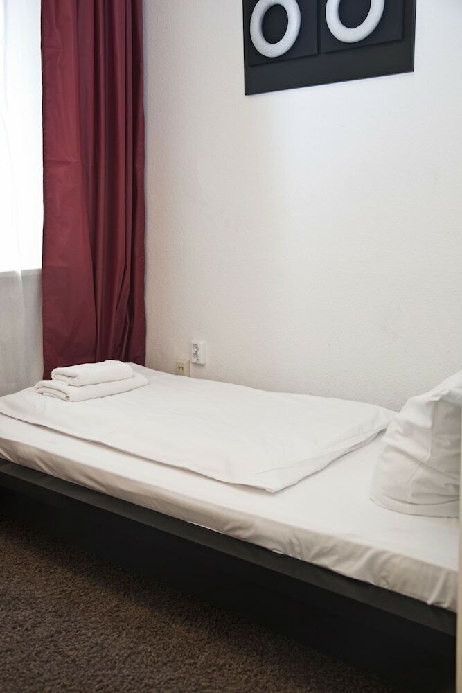 Hotel Mons Am Goetheplatz