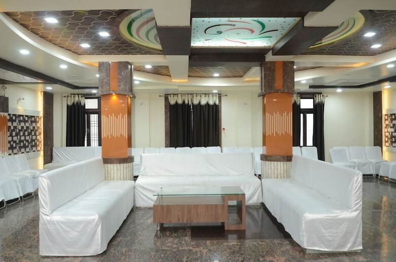 Hotel Rahil Palace