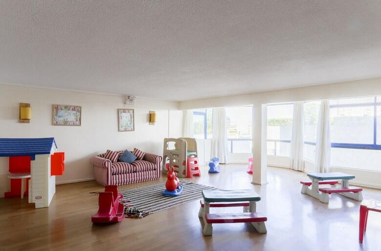 Apartamentos Mr Mar Suites (Ex Neruda Mar Suites)