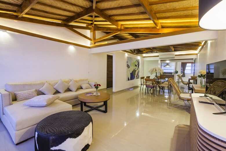 Hotel Imani Suites