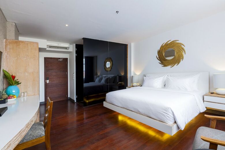 Hotel Imani Suites