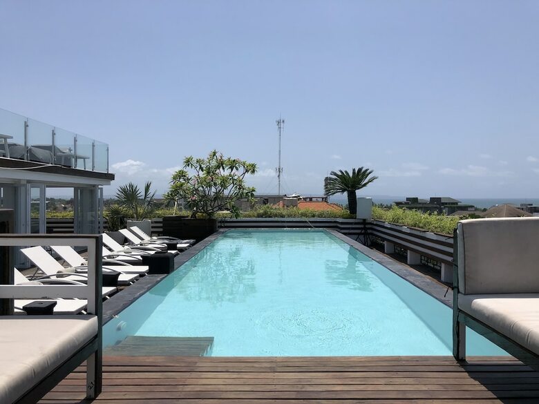 Hotel Imani Suites