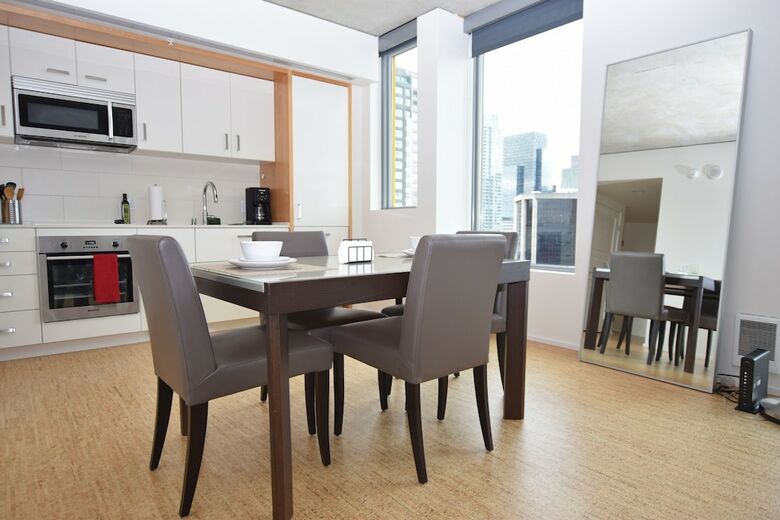 Belltown Corporate Housing Apartments By Luxe Hubs