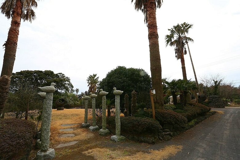 Pension Jeju Yazawon