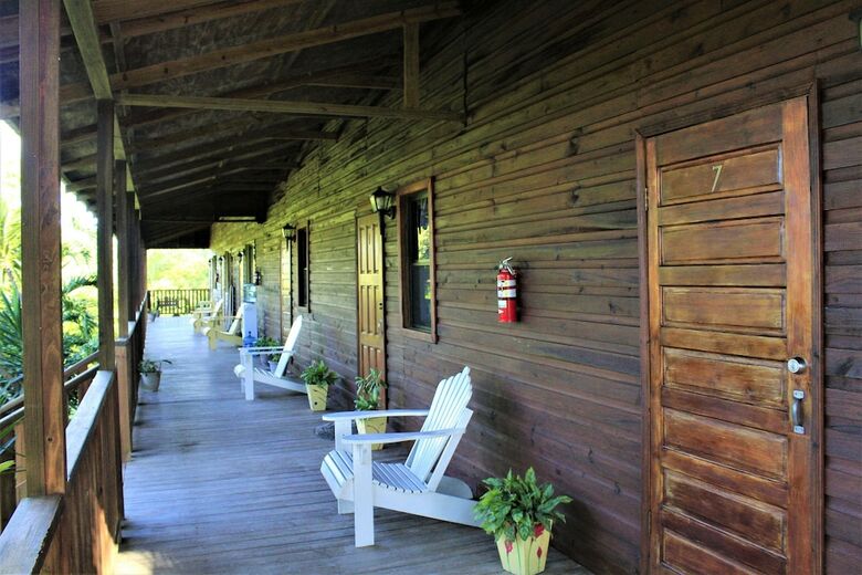 Hotel The Log Cab Inn Resort