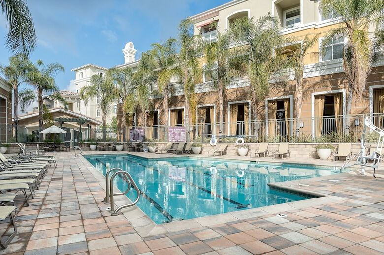 Apartamentos Global Luxury Suites Baypointe Station