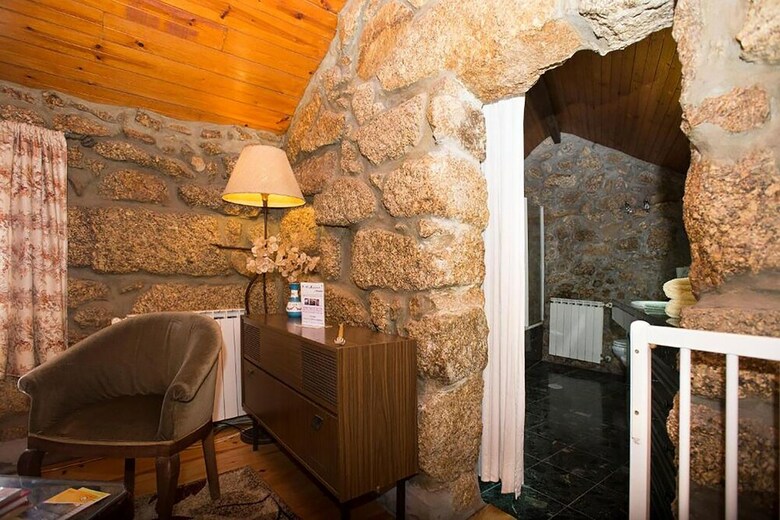 Apartamentos Quinta Do Rio Sousa