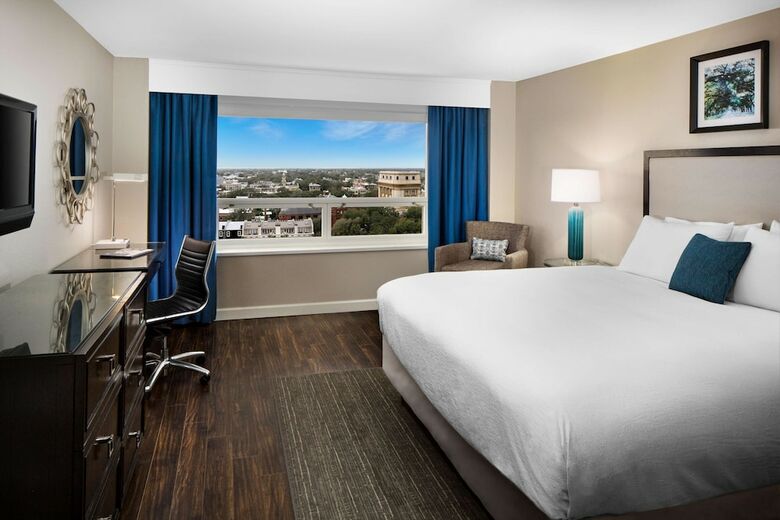 Hotel The Desoto Savannah