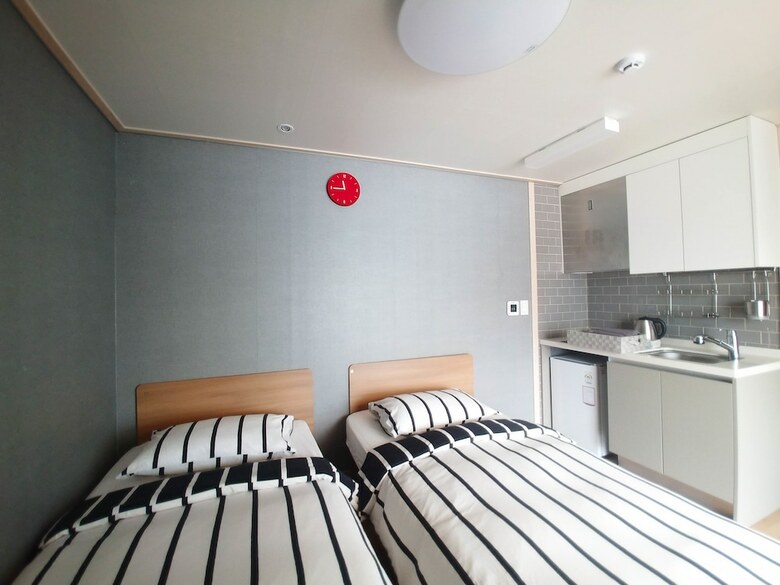 Hotel Red Stone Guest House