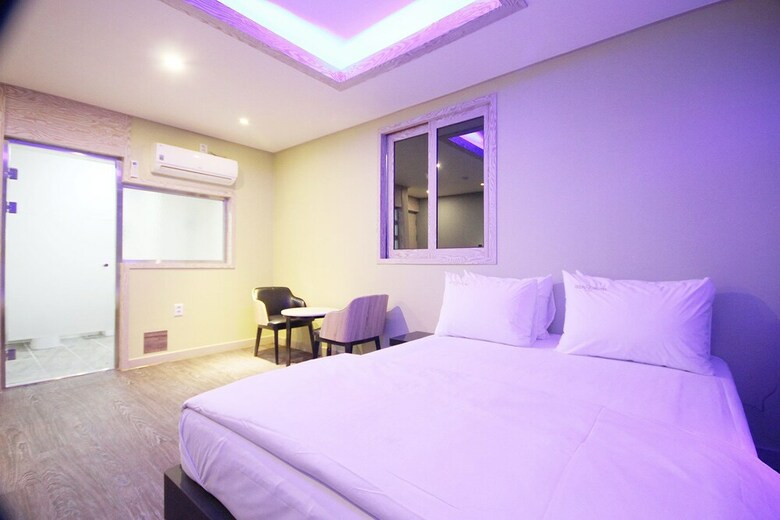 Hotel Qook Motel
