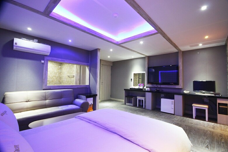 Hotel Qook Motel
