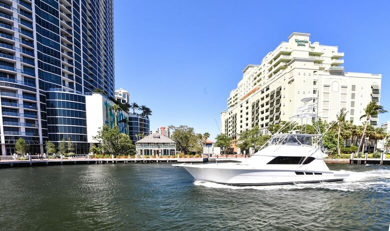 Aparthotel Artrageous On The River By Rocketstay