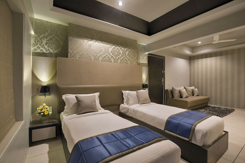 Apartamentos The Baroda Residency
