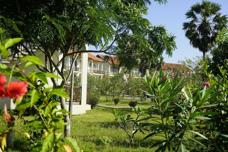 Hotel Shakti Vani Ayu
