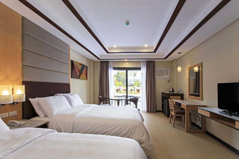 Hotel Cebu Westown Lagoon- South Wing