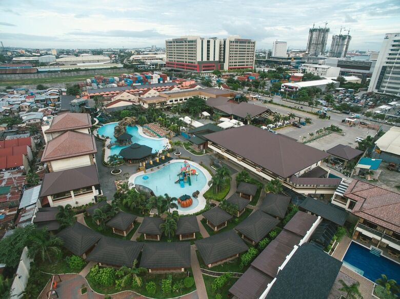 Hotel Cebu Westown Lagoon- South Wing