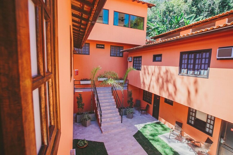 Hostal Clh Su�tes Ilha Grande