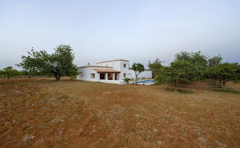 Villa Can Cama