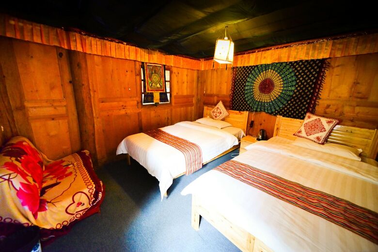 Hostal Ando Tibetan Inn