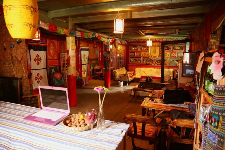 Hostal Ando Tibetan Inn